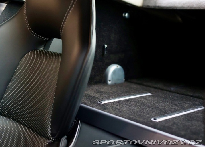Aston Martin Rapide 6.0 S | B&O - Kamera 2015