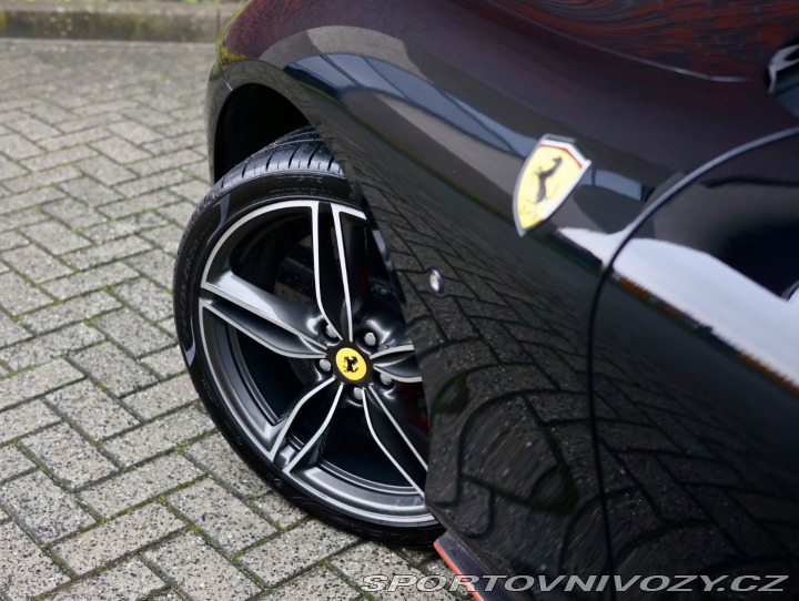 Ferrari Roma 3.9 T | Full Karbon pake 2021