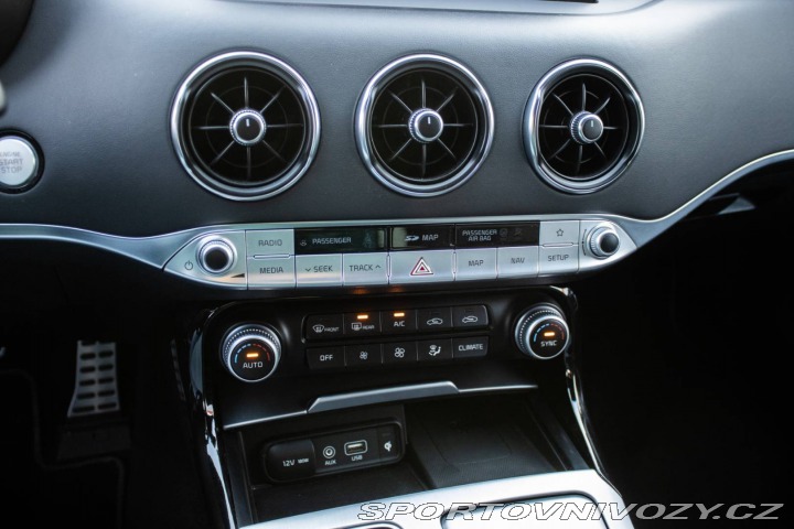 Kia Stinger 2.2 CRDi GT-Line, 147kW 2019