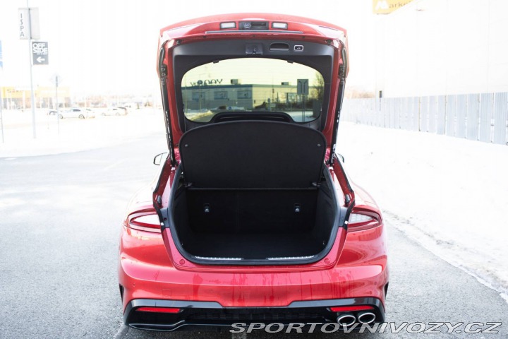 Kia Stinger 2.2 CRDi GT-Line, 147kW 2019