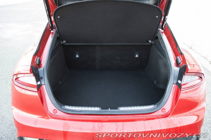 Kia Stinger 2.2 CRDi GT-Line, 147kW 2019