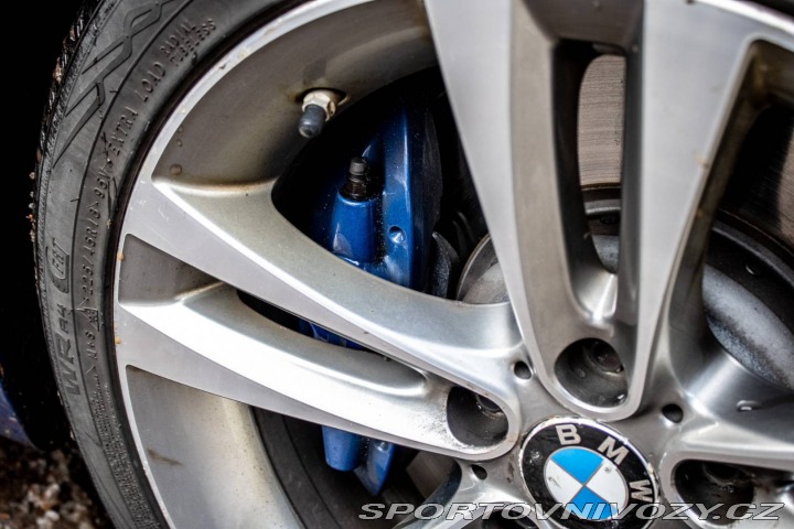 BMW 3 Touring  328i  A/T, 180kW 2015