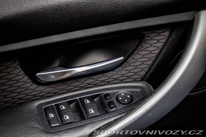 BMW 3 Touring  328i  A/T, 180kW 2015