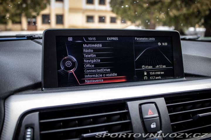 BMW 3 Touring  328i  A/T, 180kW 2015