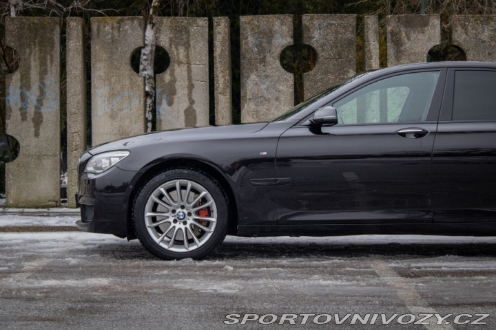 BMW 7 750d xDrive AT/8 / GENER 2014