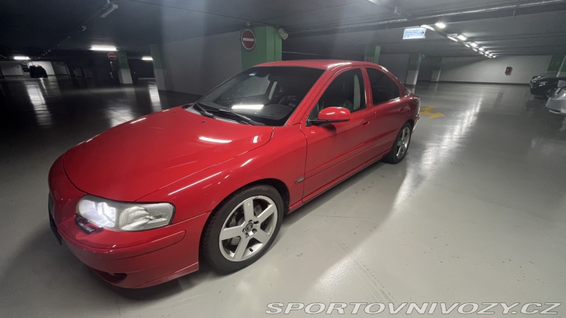 Volvo S60 R
