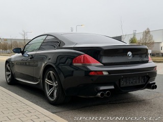 BMW M6  2005