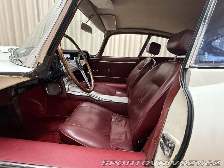 Jaguar E-Type SI 3.8 FHC 1962