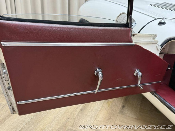 Jaguar E-Type SI 3.8 FHC 1962