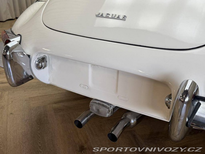 Jaguar E-Type SI 3.8 FHC 1962