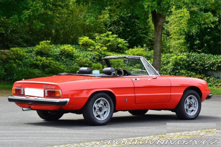 Alfa Romeo Spider Romeo 2000 Spider Veloce 1981