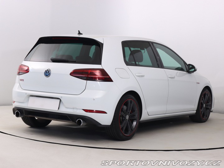Volkswagen Golf 2.0 GTI Performance 2017