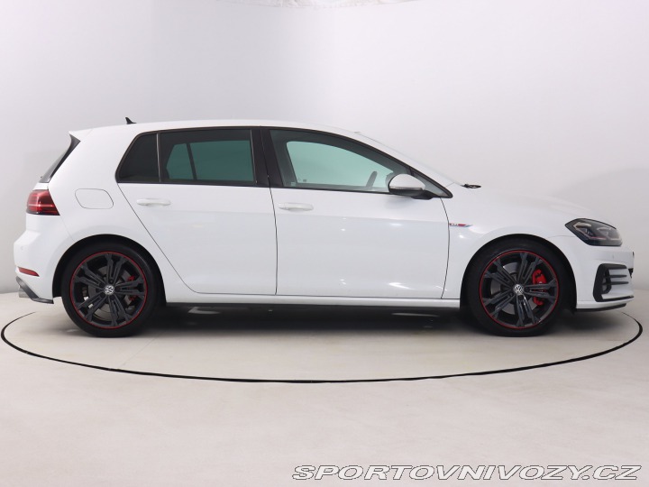 Volkswagen Golf 2.0 GTI Performance 2017