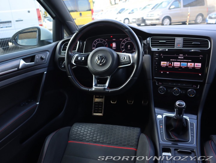 Volkswagen Golf 2.0 GTI Performance 2017