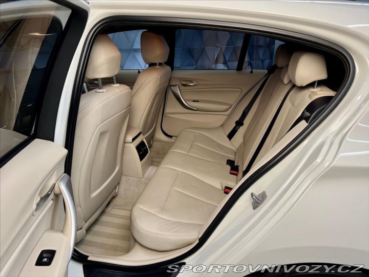 BMW 1 235KW, NAVIGACE,SPORT. VÝ 2014