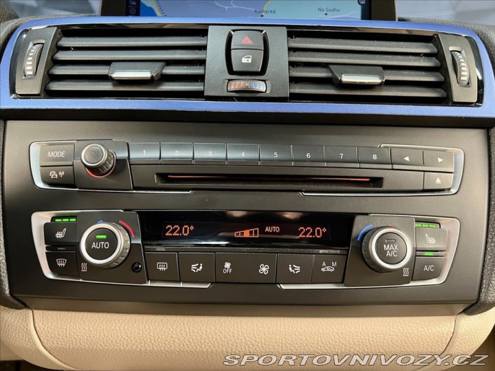 BMW 1 235KW, NAVIGACE,SPORT. VÝ 2014