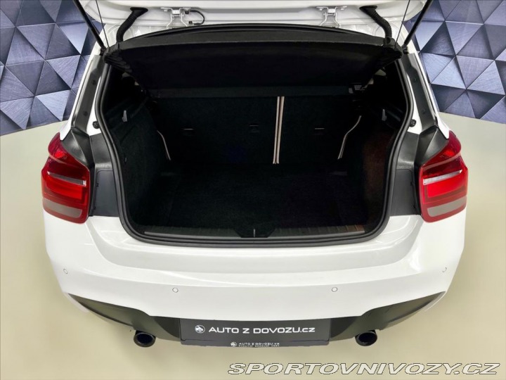 BMW 1 235KW, NAVIGACE,SPORT. VÝ 2014