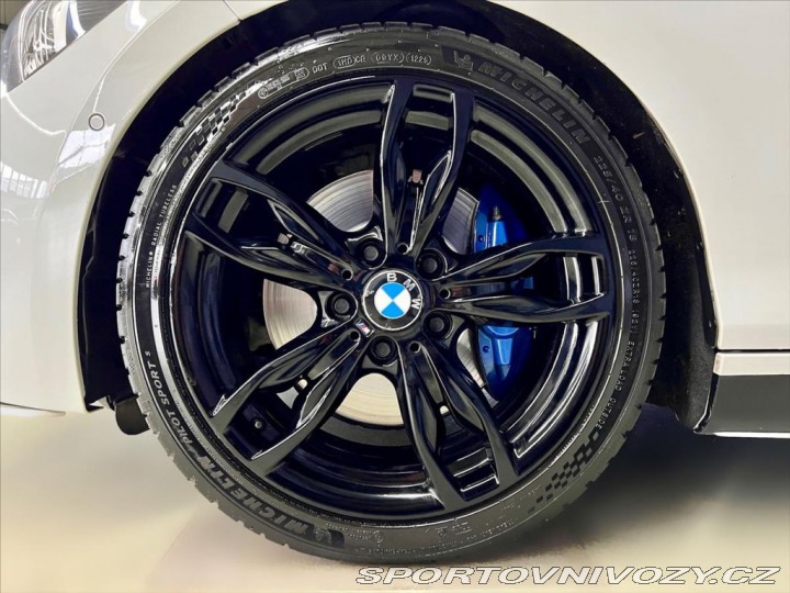 BMW 1 235KW, SPORT. VÝFUKY 2014