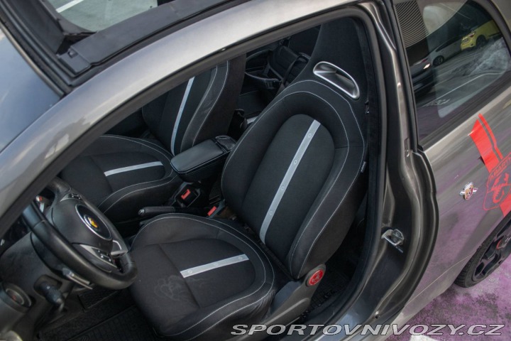 Abarth 500 C  103kW AT-5 st. 2011 / 2011