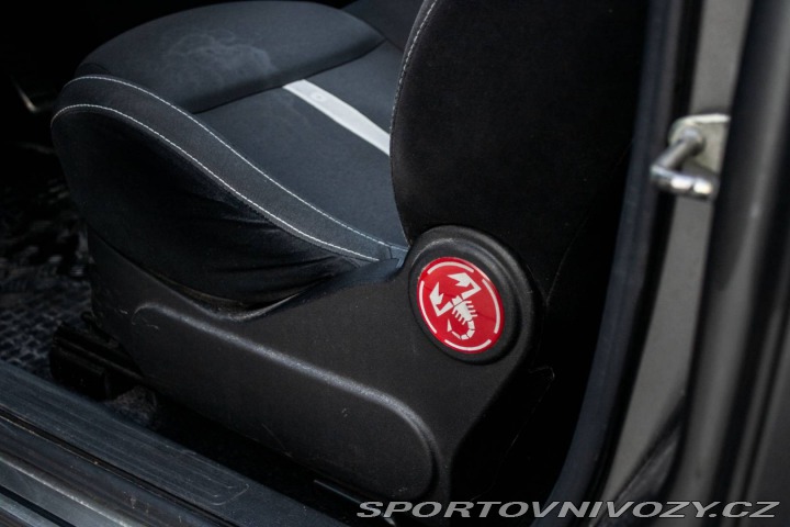 Abarth 500 C  103kW AT-5 st. 2011 / 2011
