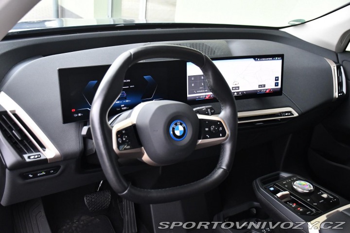 BMW iX xDrive 40 M-SPORT 2023