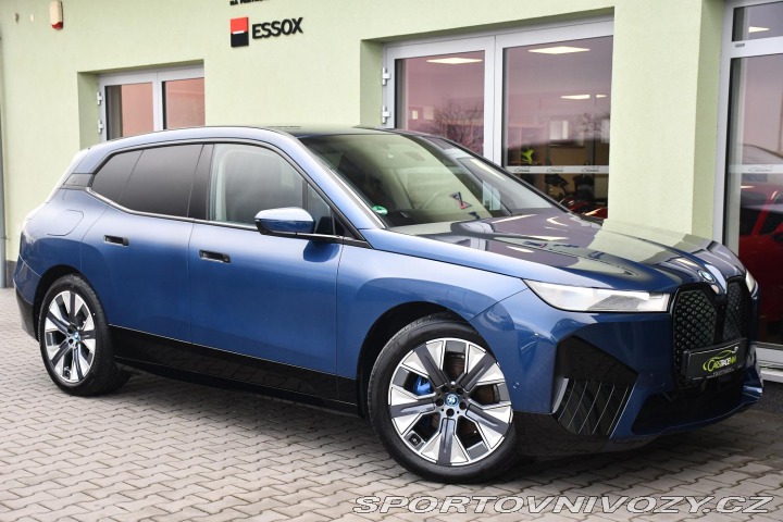 BMW iX xDrive 40 M-SPORT 2023