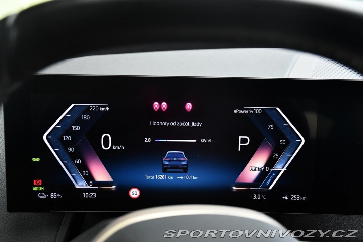 BMW iX xDrive 40 M-SPORT REZERVA 2023