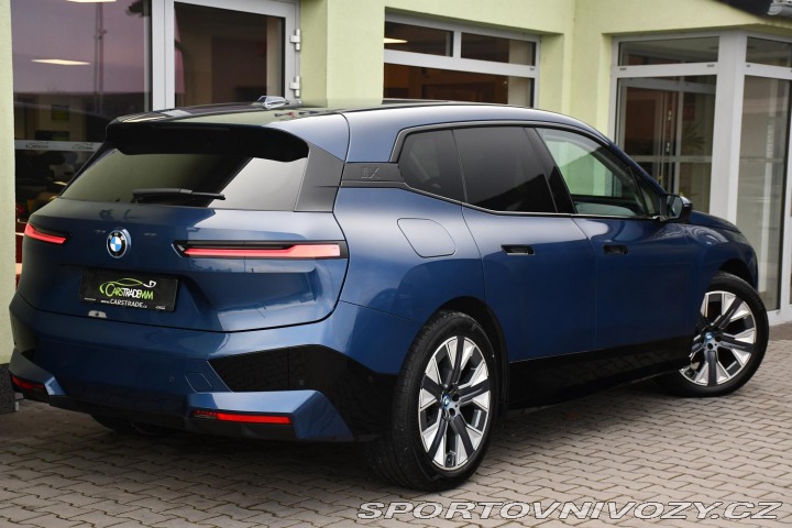 BMW iX xDrive 40 M-SPORT 98,5%So 2023