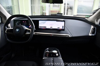 BMW iX xDrive 40 M-SPORT 2023