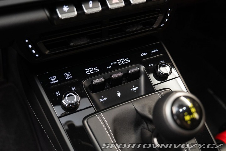 Porsche 911 GT3 Touring LED/Lift/Skoř 1800