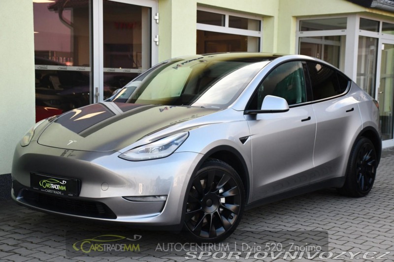 Tesla Model Y LONG RANGE AWD 378kW 1M