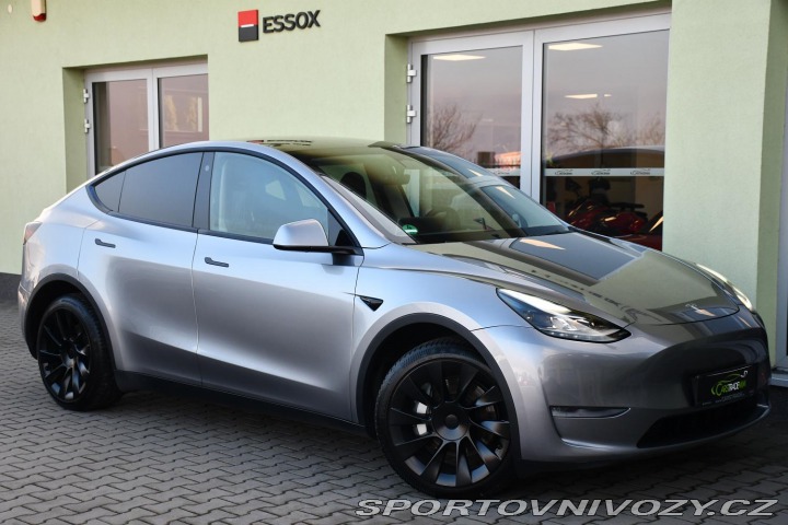 Tesla Model Y LONG RANGE AWD 378kW 1M 2023