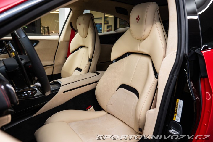 Ferrari Purosangue  2026