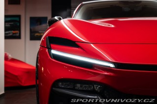 Ferrari Purosangue  1800