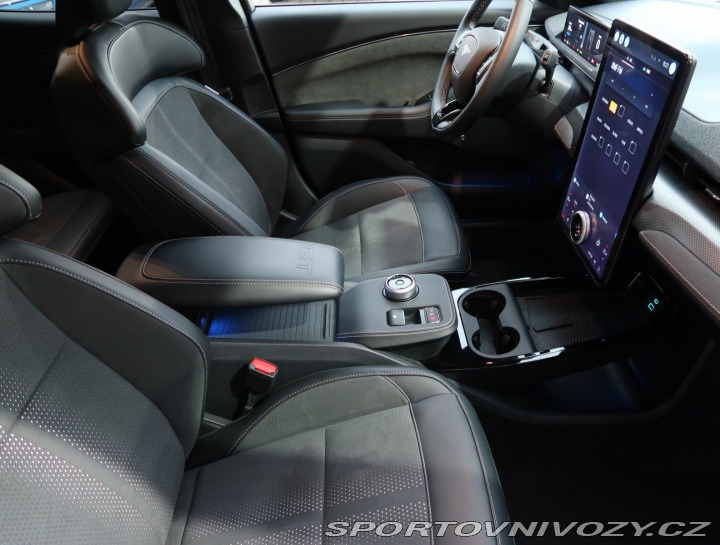 Ford Mustang Mach-E  GT 2023