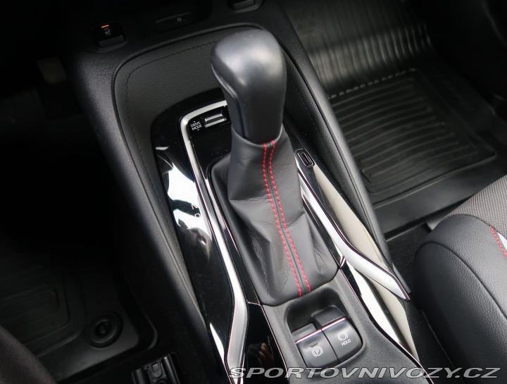 Toyota Corolla GR Sport 2.0 Hybrid 2020