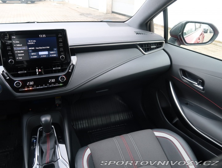 Toyota Corolla GR Sport 2.0 Hybrid 2020