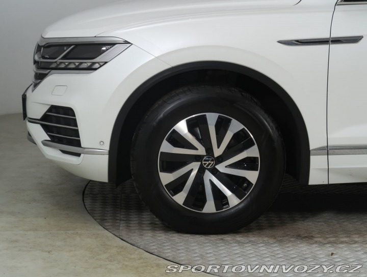 Volkswagen Ostatní modely Touareg  3.0 TDI 2020