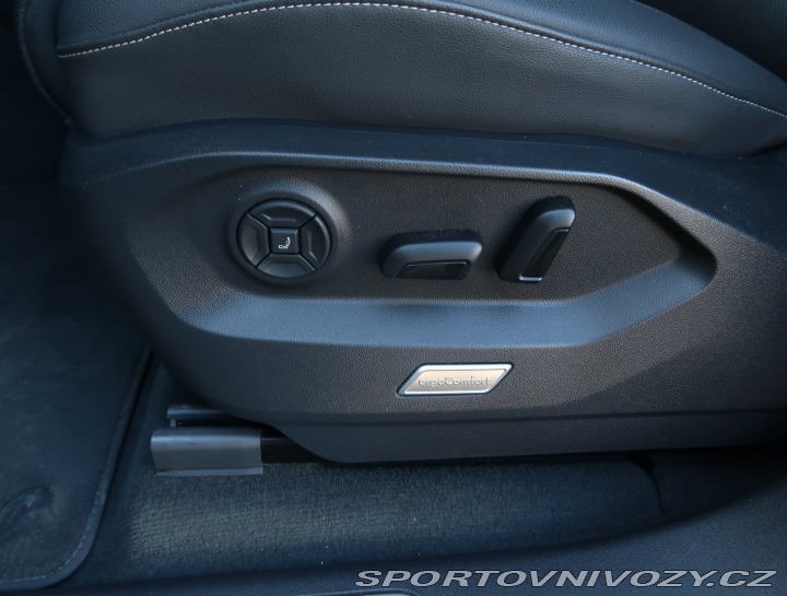 Volkswagen Ostatní modely Touareg  3.0 TDI 2020