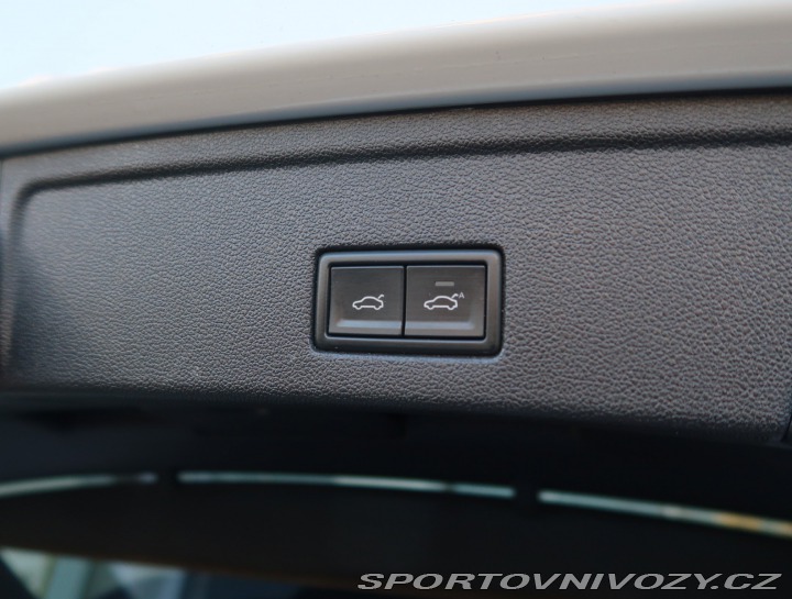 Volkswagen Ostatní modely Touareg  3.0 TDI 2020