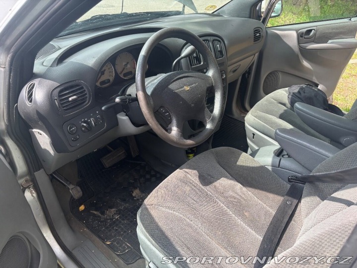 Chrysler Ostatní modely Voyager 2,8   CRD AUTOMAT,tažné, 2004