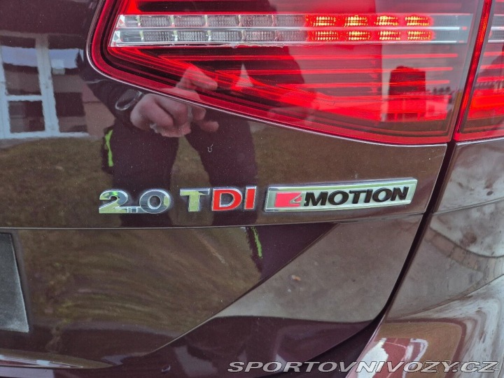 Volkswagen Ostatní modely Passat 2,0   B8 4MOTION Highline 2015
