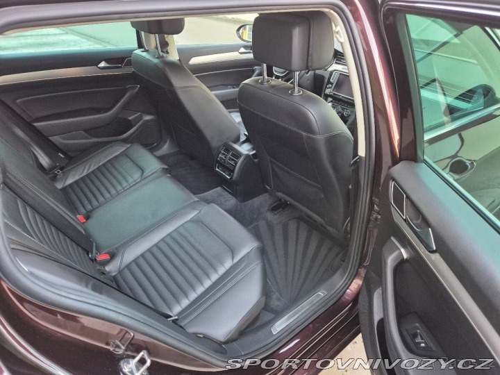 Volkswagen Ostatní modely Passat 2,0   B8 4MOTION Highline 2015