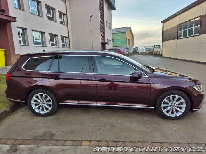 Volkswagen Ostatní modely Passat 2,0   B8 4MOTION Highline 2015