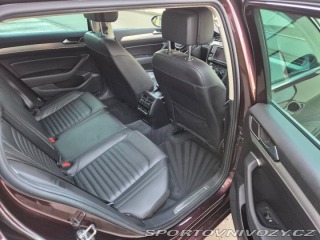 Volkswagen Ostatní modely Passat 2,0   B8 4MOTION Highline 2015