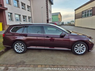 Volkswagen Ostatní modely Passat 2,0   B8 4MOTION Highline 2015