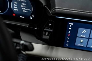 Porsche Macan Turbo 1800