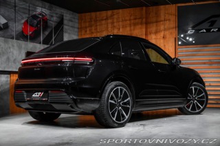 Porsche Macan Turbo 1800