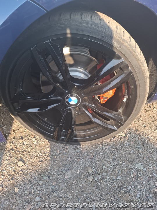 BMW 3 330i. M-Packet M3 2009