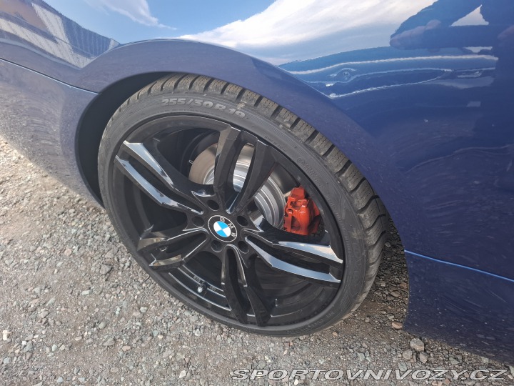 BMW 3 330i. M-Packet M3 2009